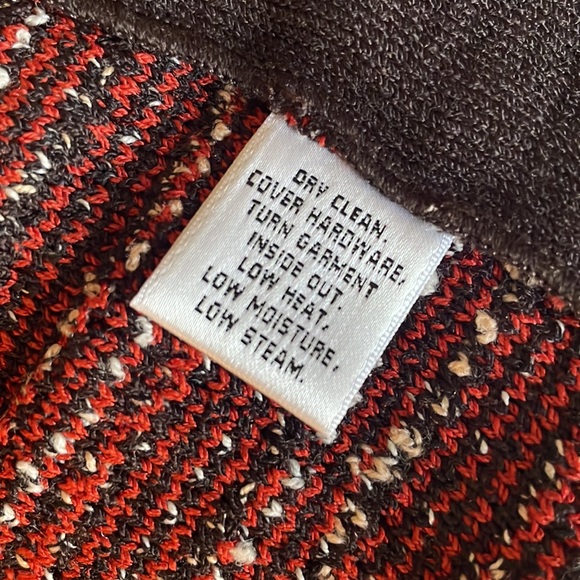 St. John Black Label Knit Tweed Fringe Cropped Jacket - Picture 8 of 9